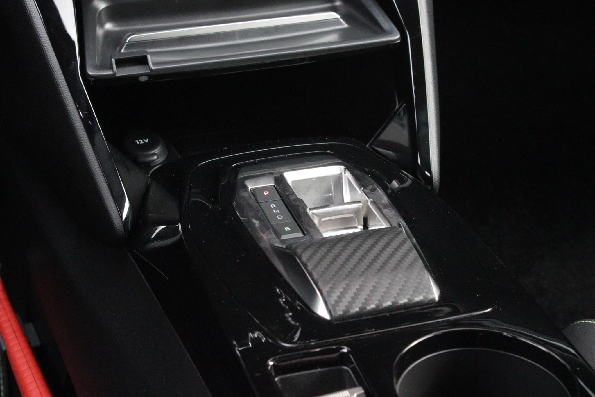 Hoofdafbeelding Peugeot e-208