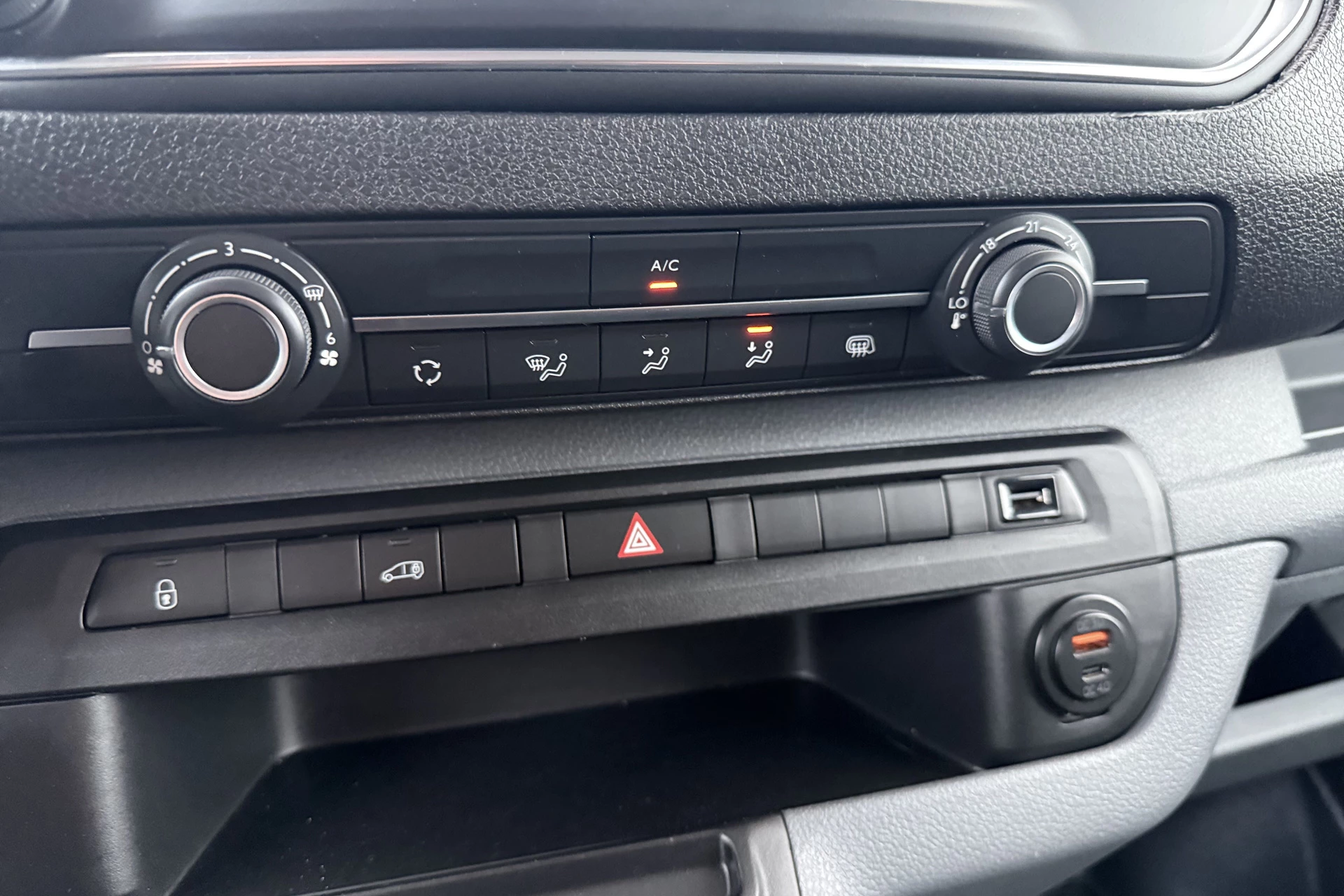 Hoofdafbeelding Opel Vivaro-e