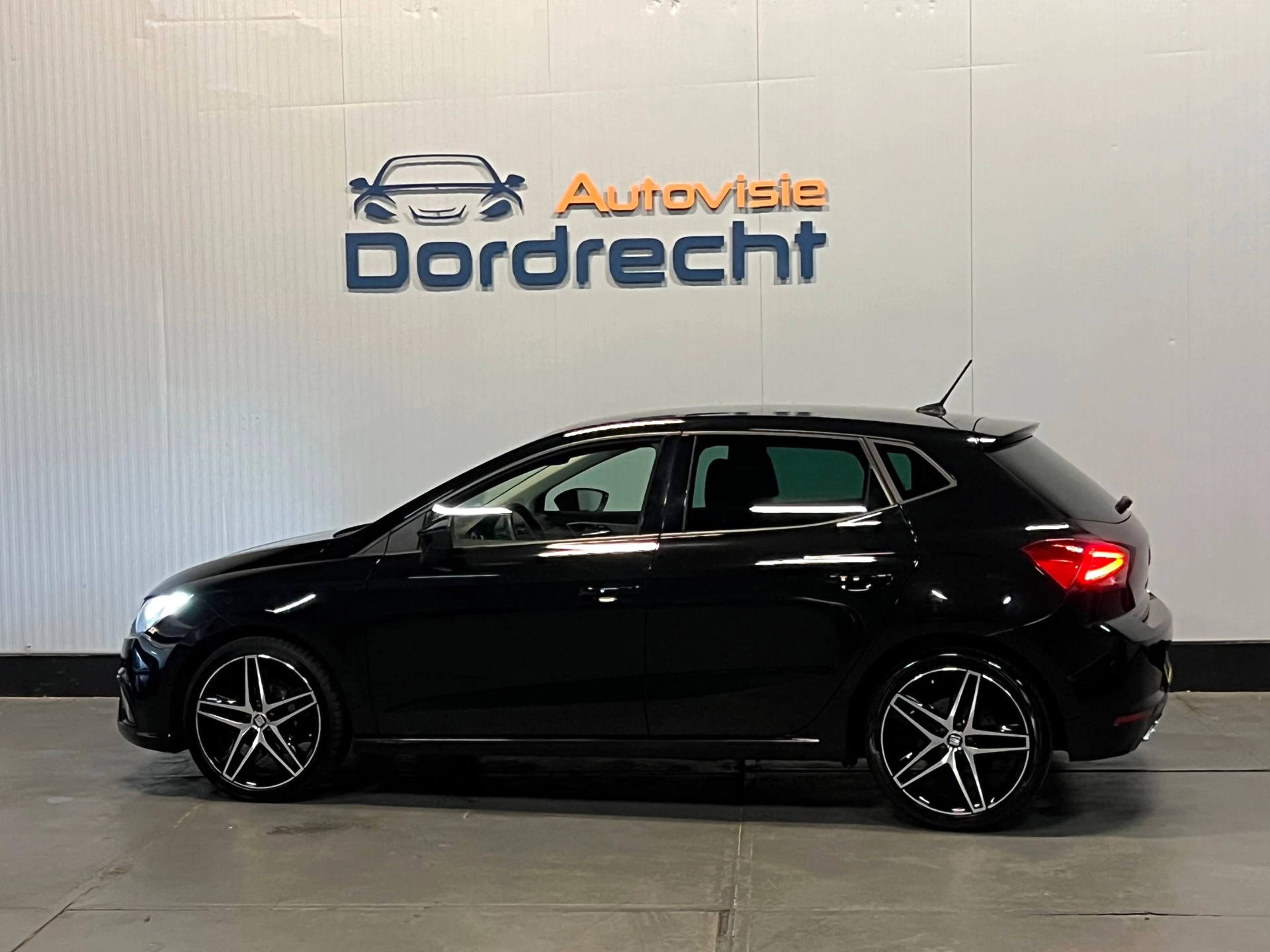 Hoofdafbeelding SEAT Ibiza