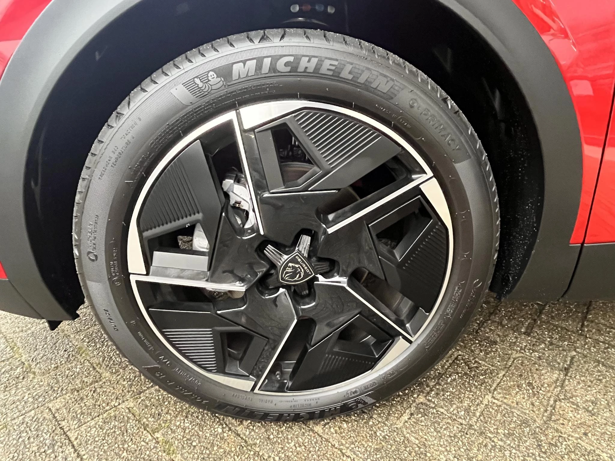 Hoofdafbeelding Peugeot 408