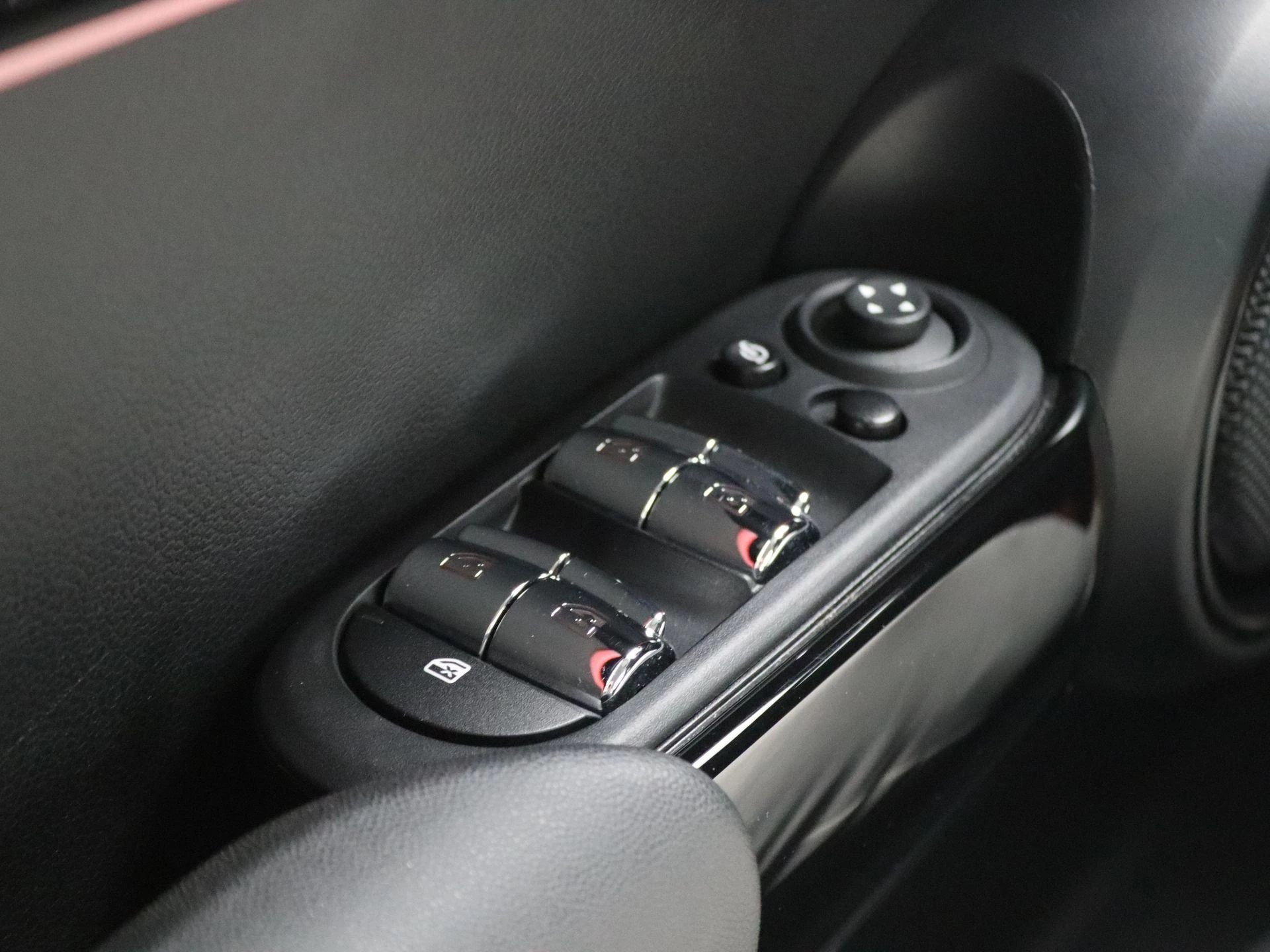 Hoofdafbeelding MINI 3-deurs