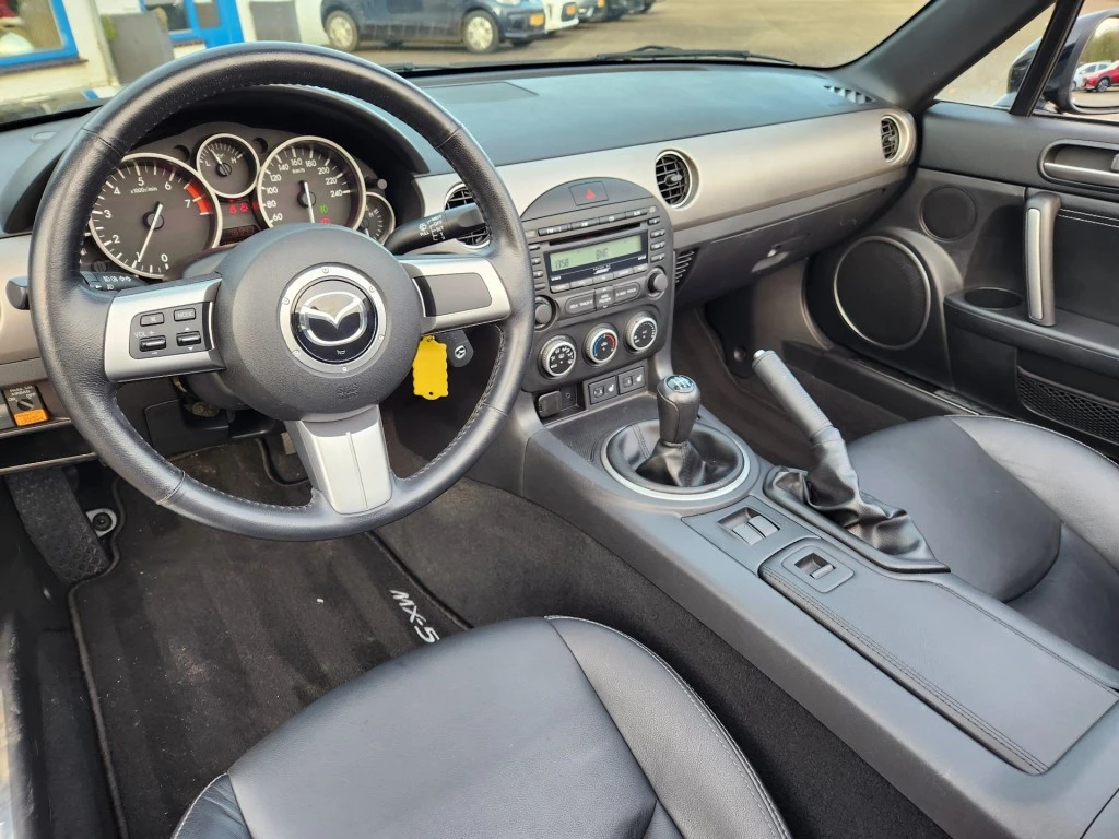 Hoofdafbeelding Mazda MX-5