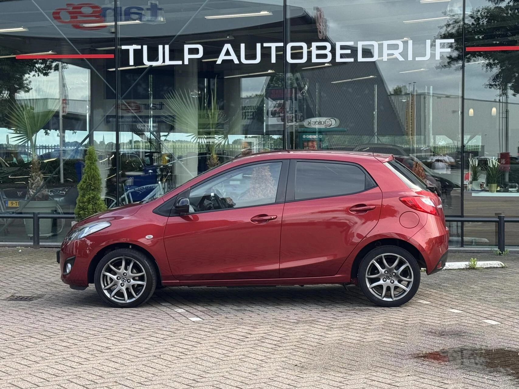 Hoofdafbeelding Mazda 2
