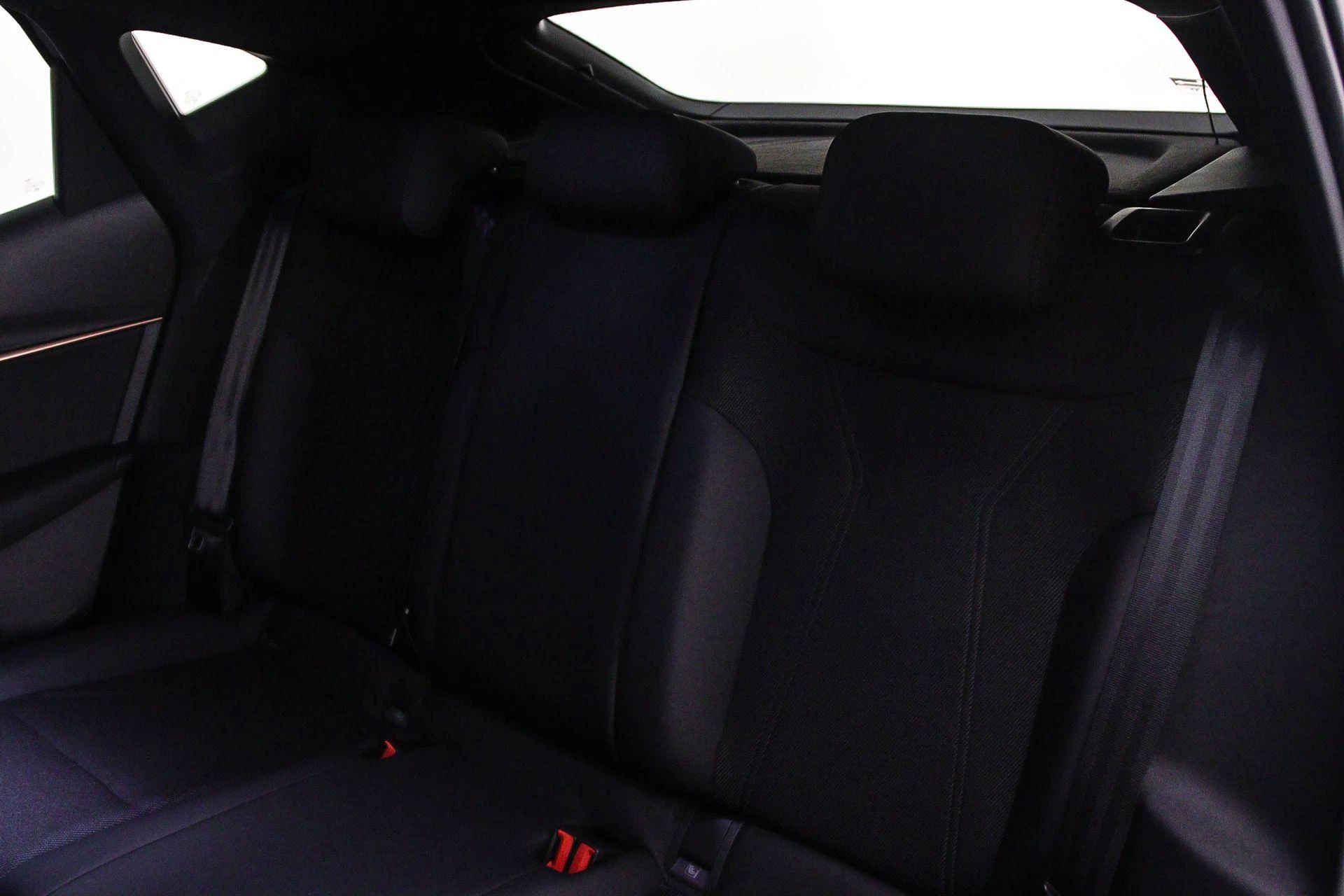 Hoofdafbeelding CUPRA Tavascan