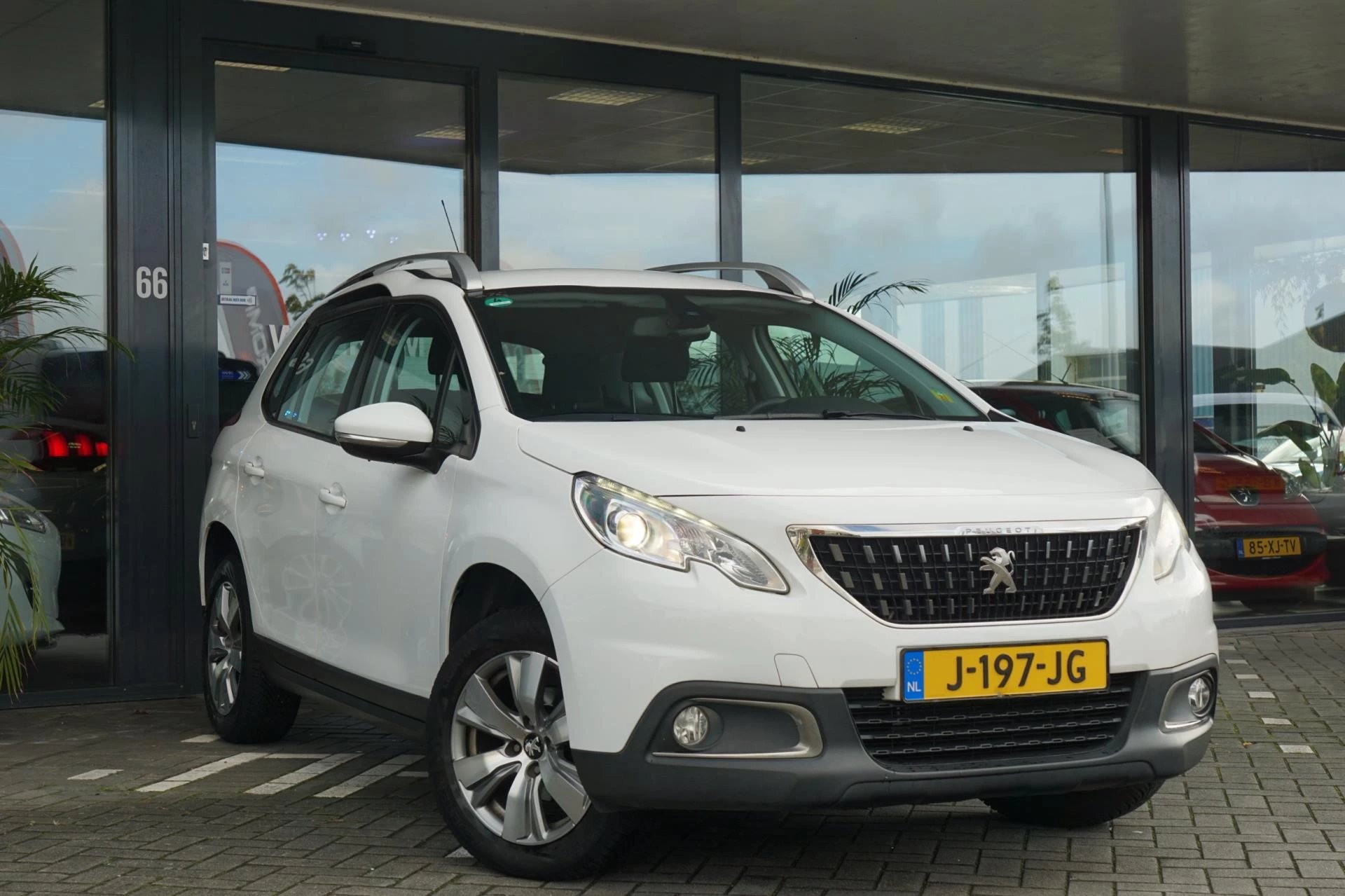 Hoofdafbeelding Peugeot 2008