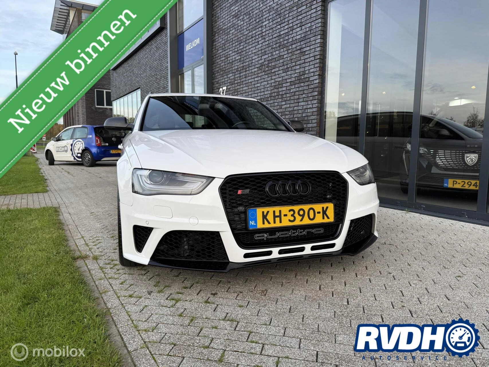 Hoofdafbeelding Audi S4
