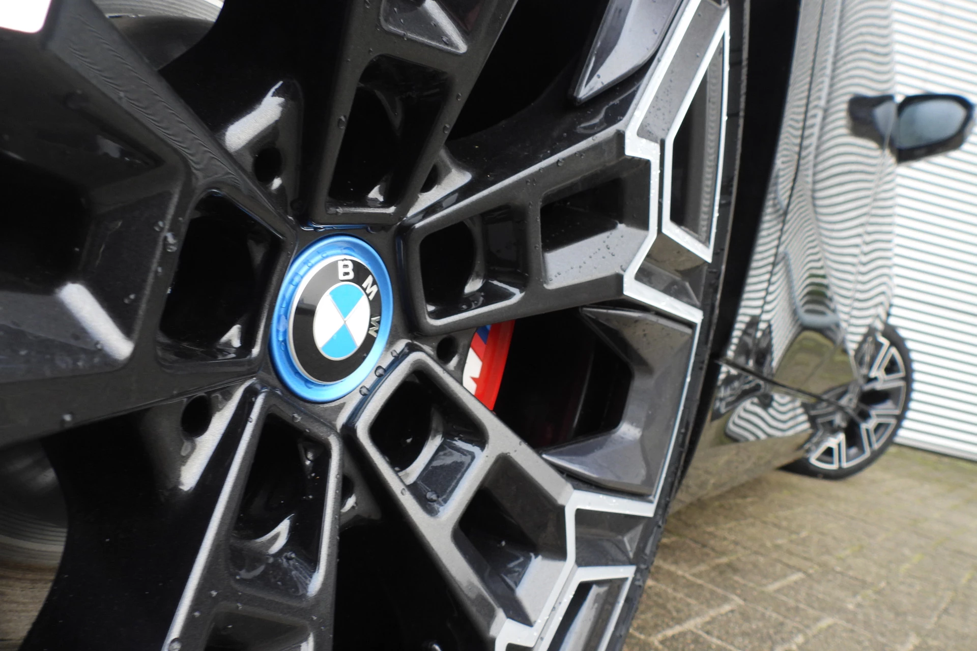 Hoofdafbeelding BMW i5