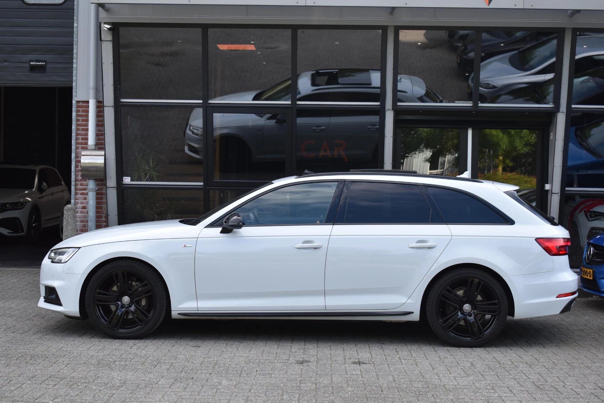 Hoofdafbeelding Audi A4