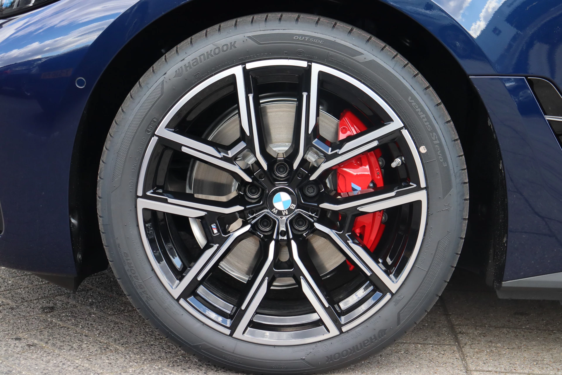 Hoofdafbeelding BMW i4