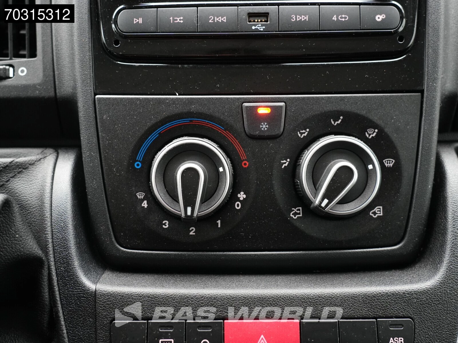 Hoofdafbeelding Opel Movano