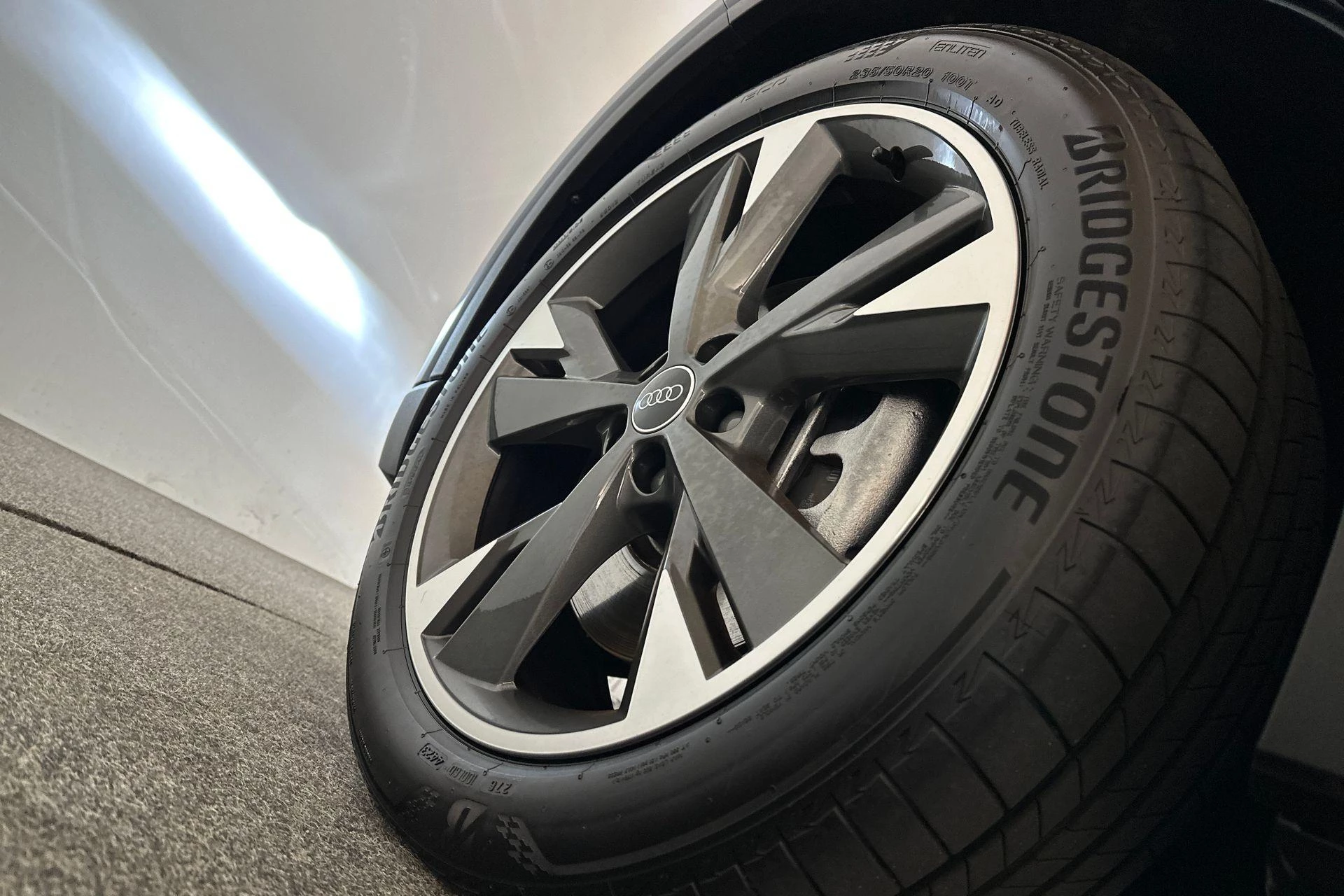 Hoofdafbeelding Audi Q4 e-tron