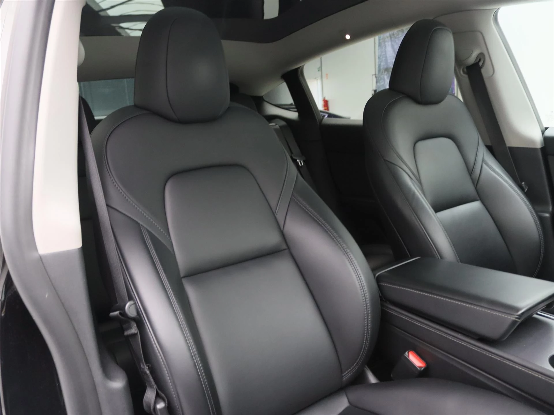 Hoofdafbeelding Tesla Model Y
