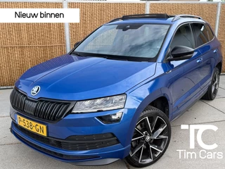 Hoofdafbeelding Škoda Karoq Skoda Karoq 1.5 TSI ACT Sportline Business Automaat Panoramadak | Trekhaak uitklapbaar | Adaptieve cruise control | Stoelverwarming | Climate control | LED verlichting | Canton audio | Apple CarPlay/Android Auto | Achteruitrijcamera