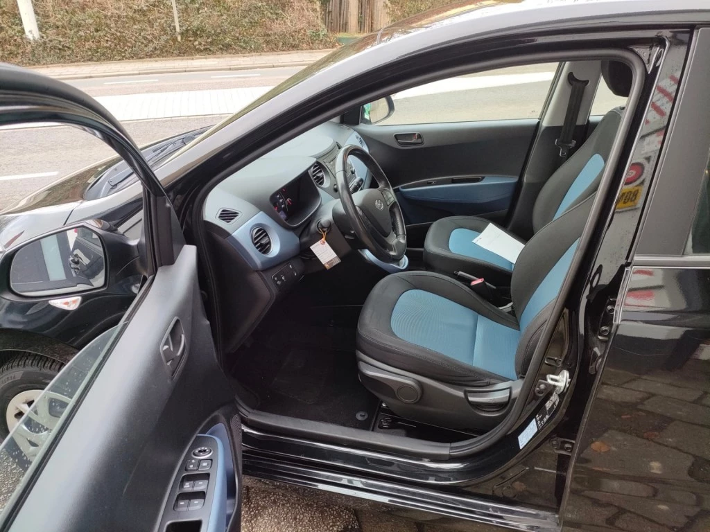 Hoofdafbeelding Hyundai i10