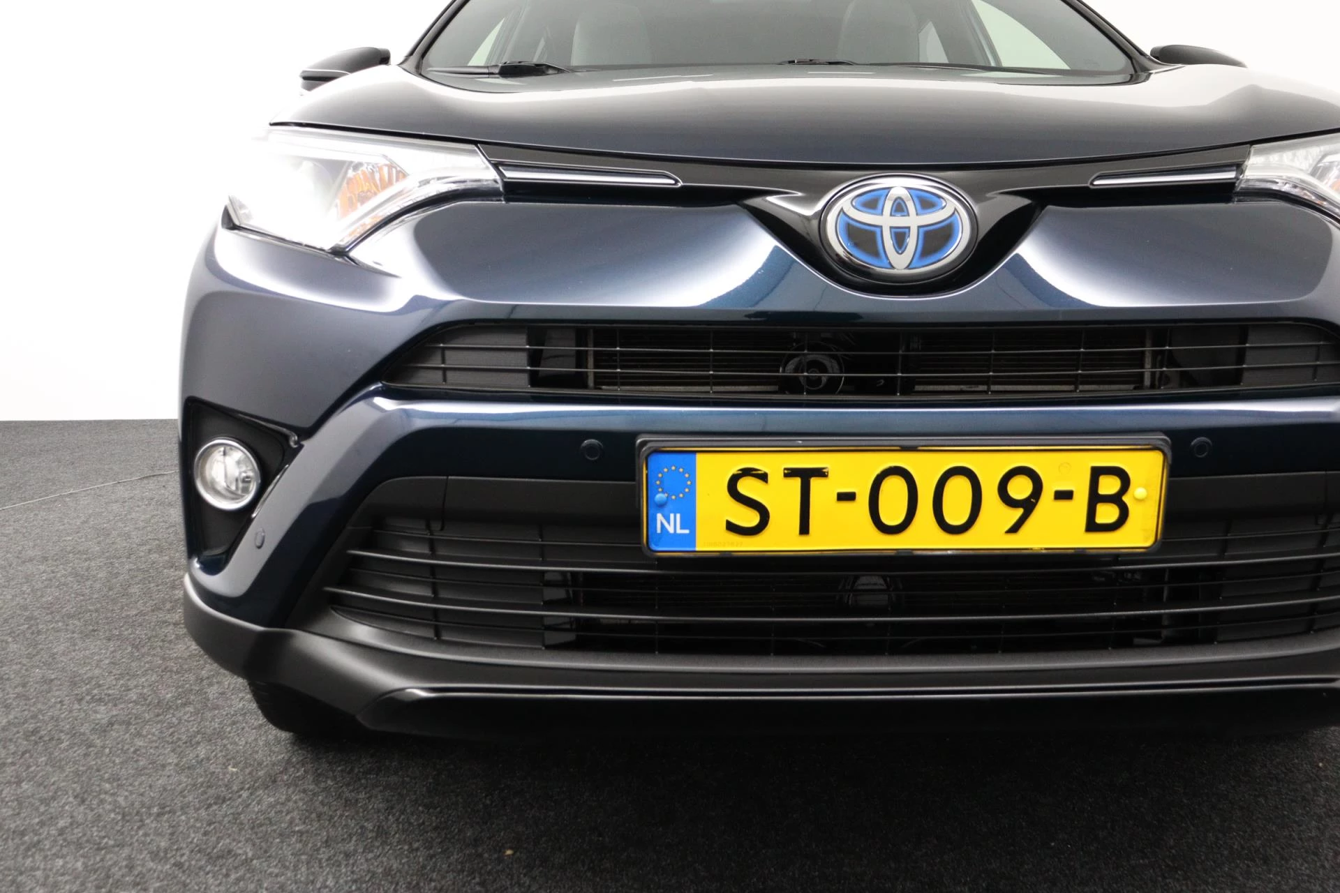 Hoofdafbeelding Toyota RAV4