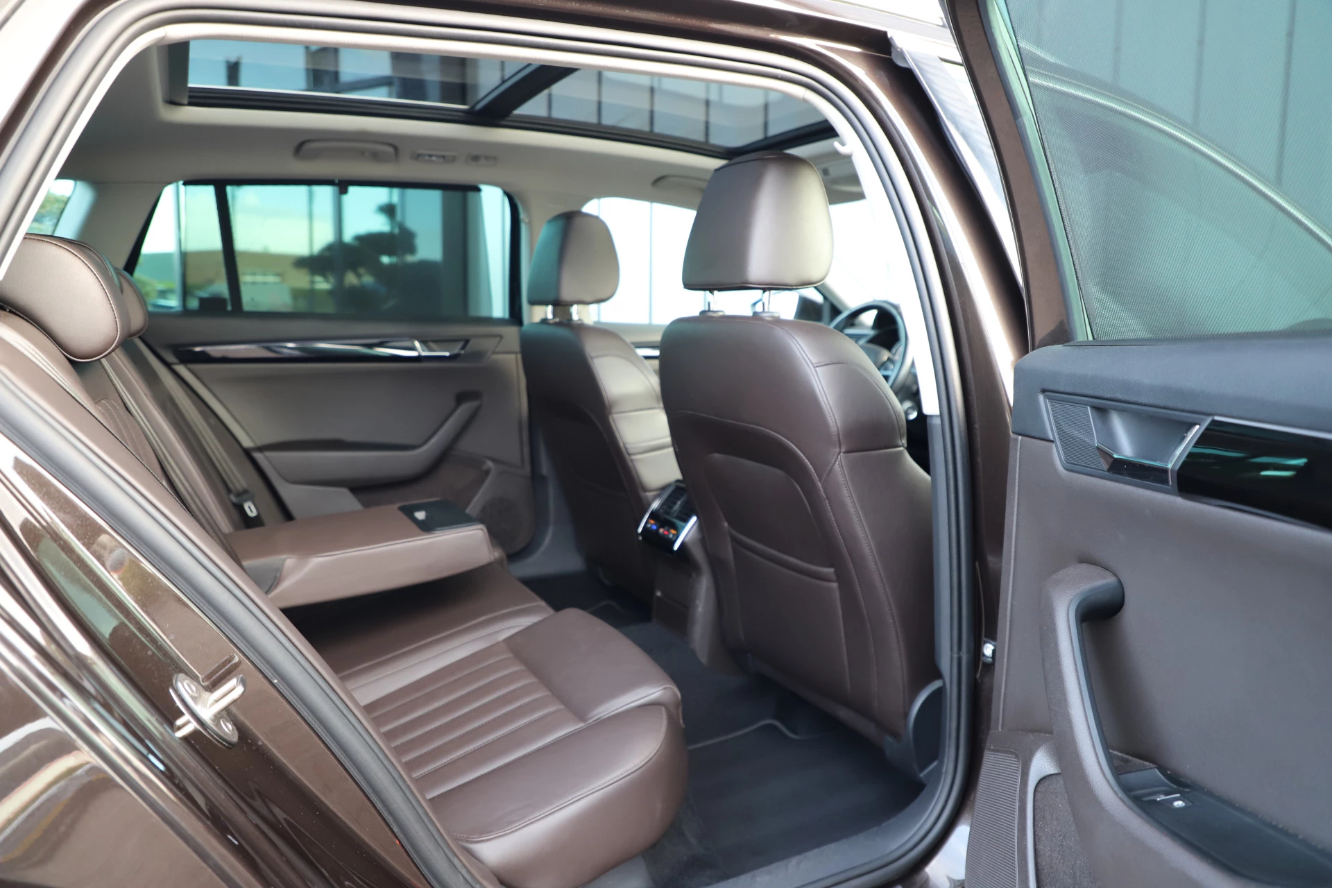 Hoofdafbeelding Škoda Superb