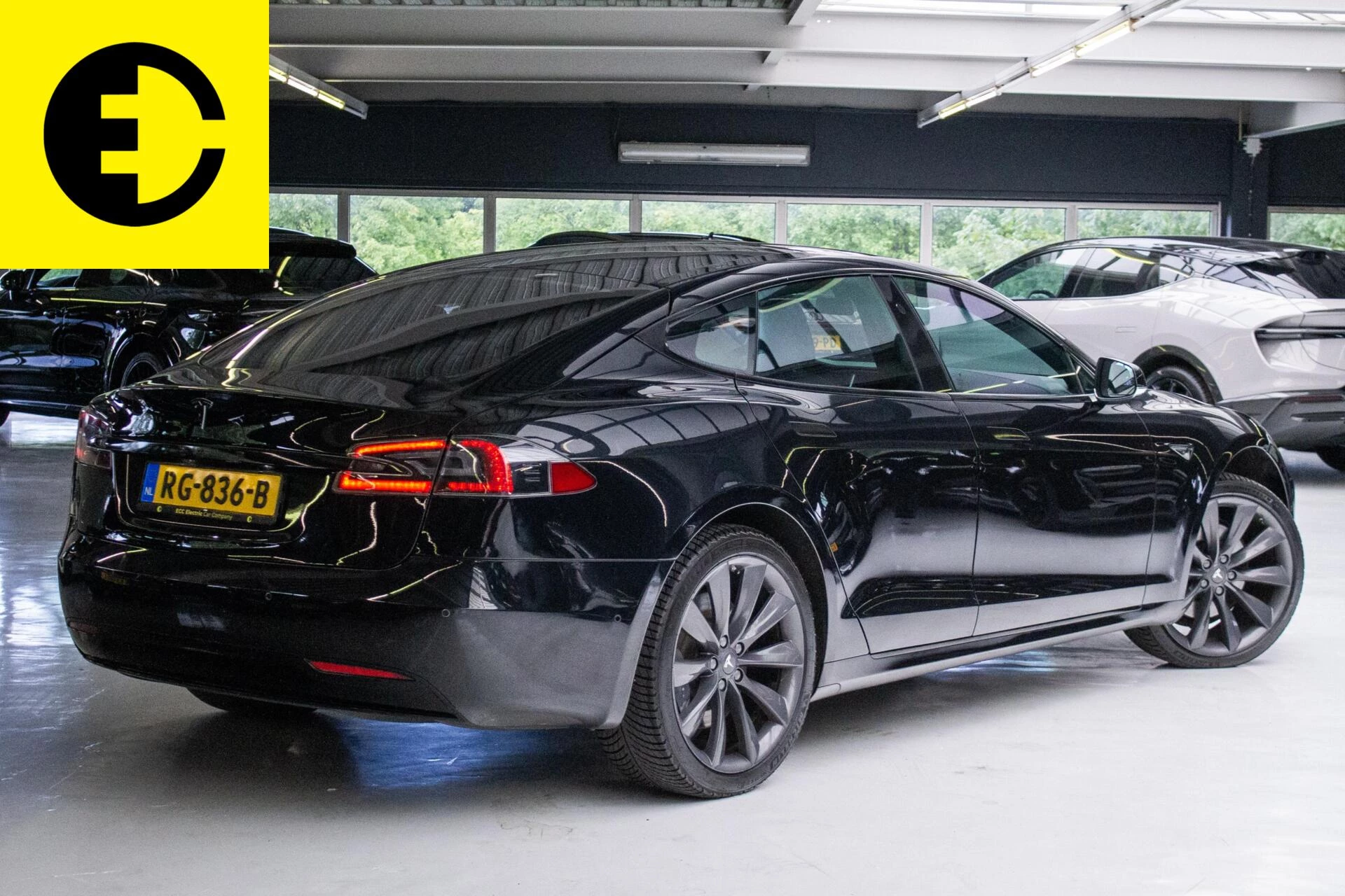 Hoofdafbeelding Tesla Model S