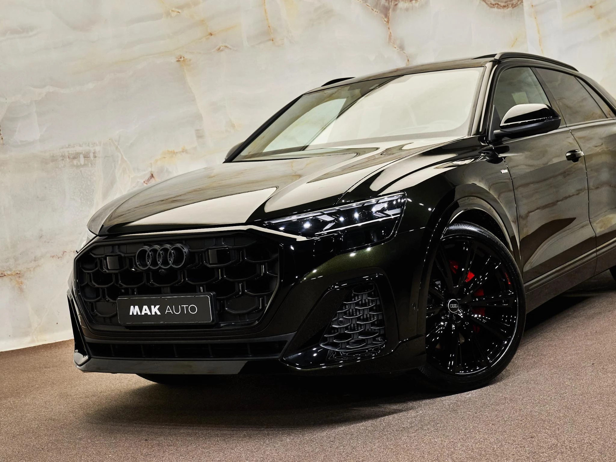 Hoofdafbeelding Audi Q8
