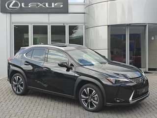 Lexus UX 250h Luxury Line FACELIFT LEDER STOELVERW STUURVERW EL-ACHTERKLEP PARKSENSOREN