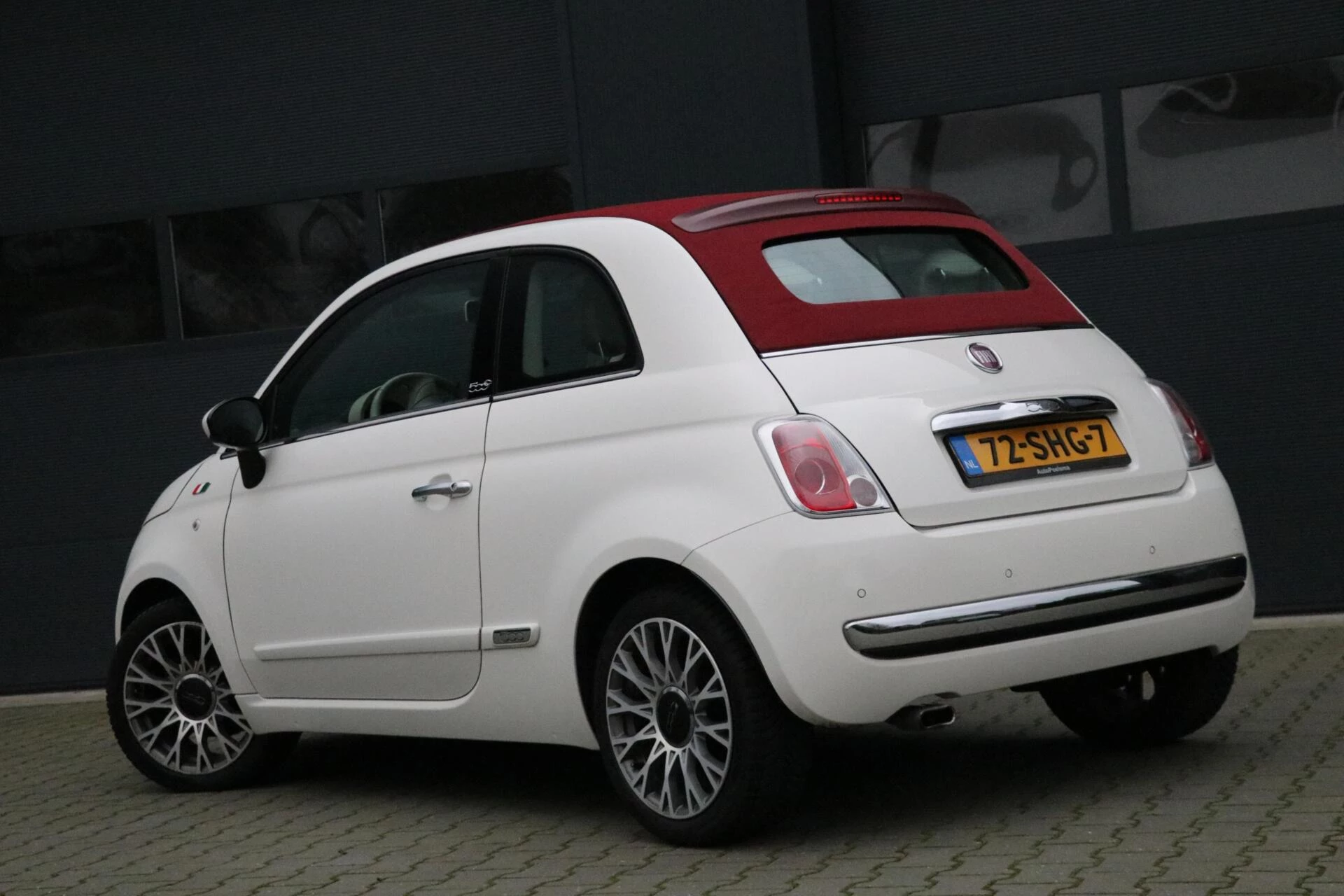 Hoofdafbeelding Fiat 500