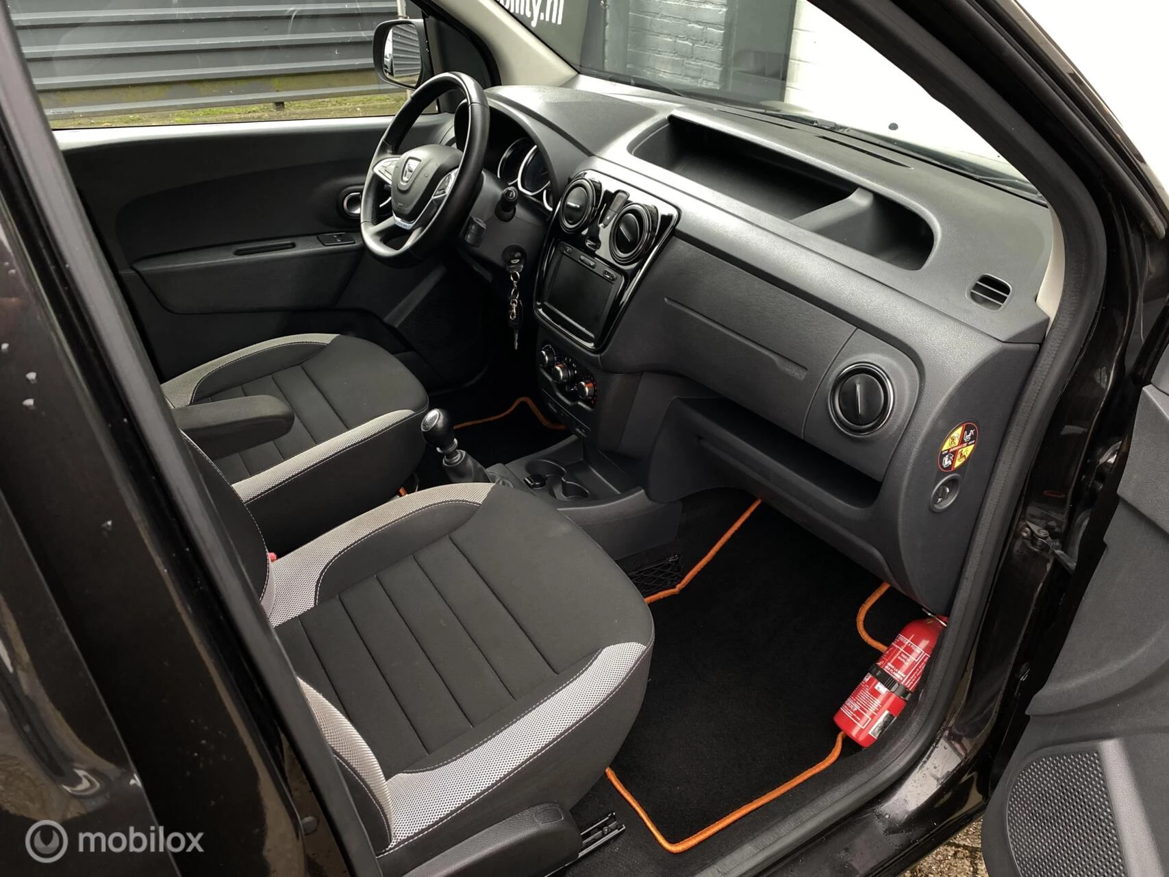 Hoofdafbeelding Dacia Dokker