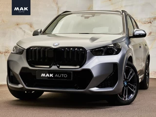 BMW iX1 xDrive30 M Sport Pro, NL auto, Frozen, pano, 19", H/K, HUD, memory, privacy, dealeroh