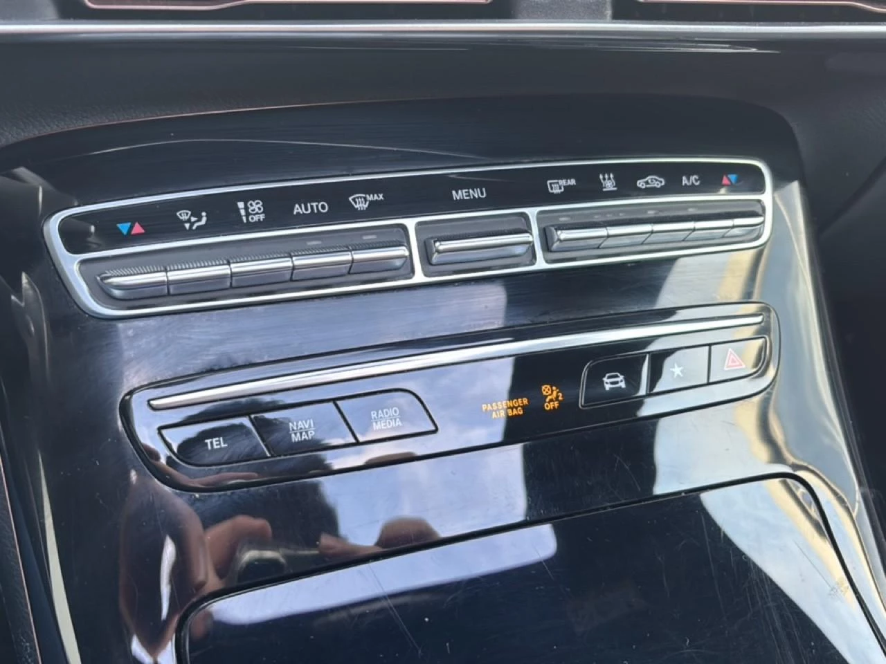 Hoofdafbeelding Mercedes-Benz EQC