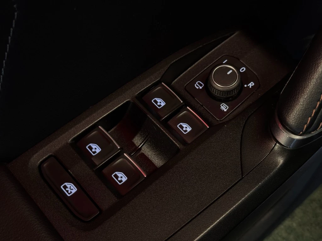 Hoofdafbeelding CUPRA Leon Sportstourer