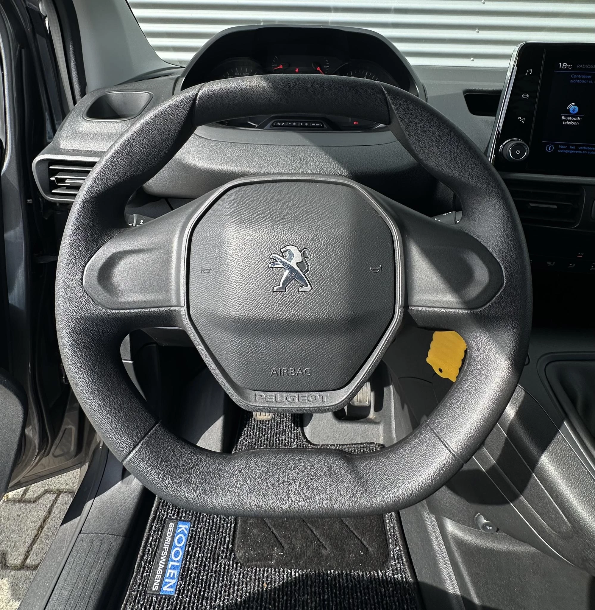 Hoofdafbeelding Peugeot Partner