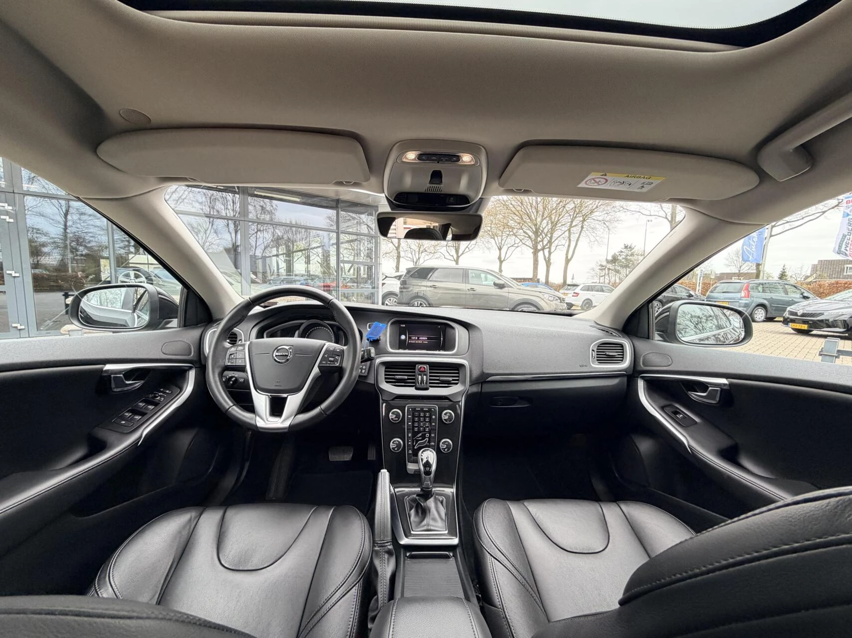 Hoofdafbeelding Volvo V40