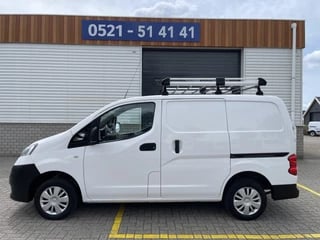 Hoofdafbeelding Nissan NV200