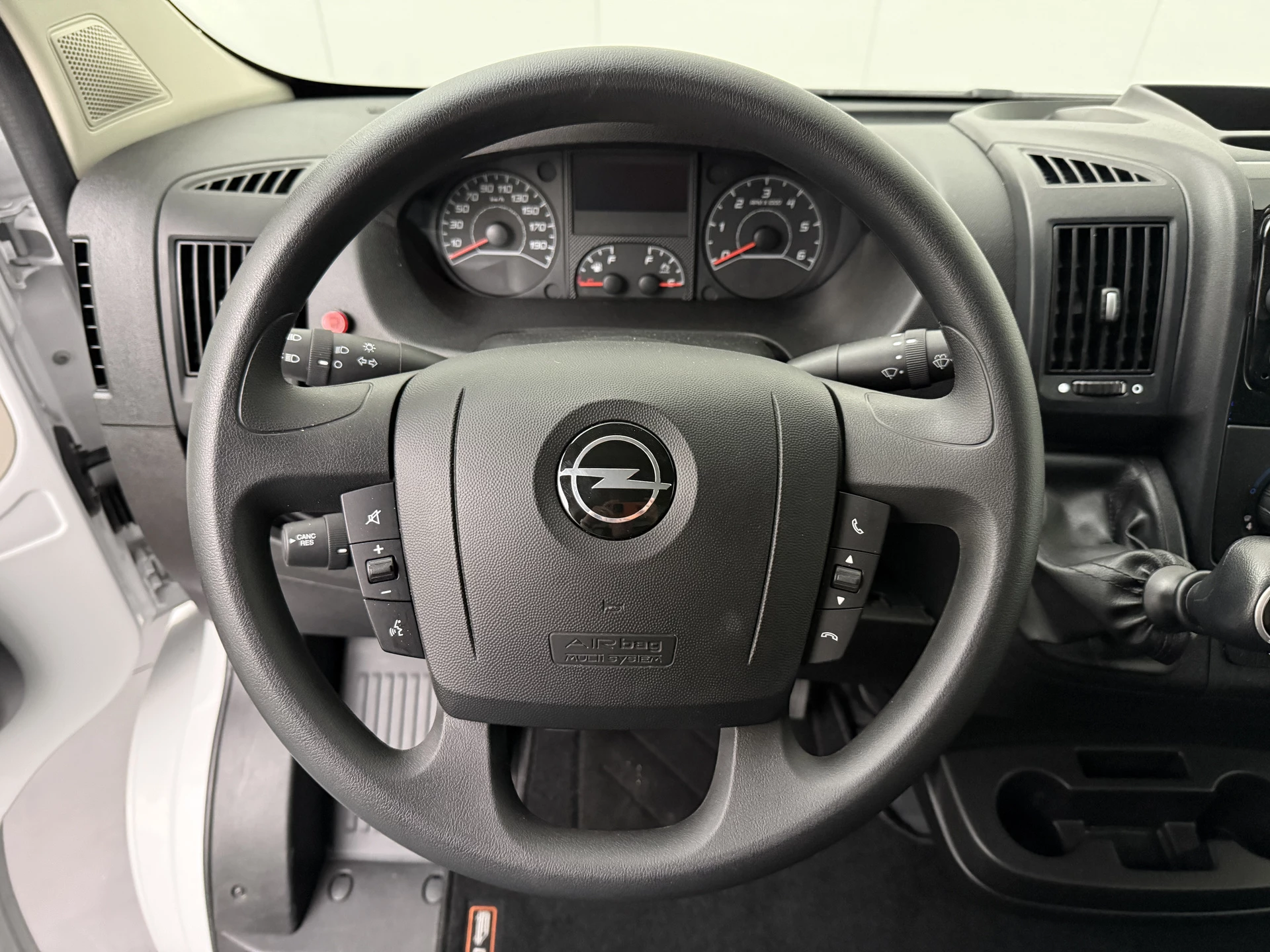 Hoofdafbeelding Opel Movano