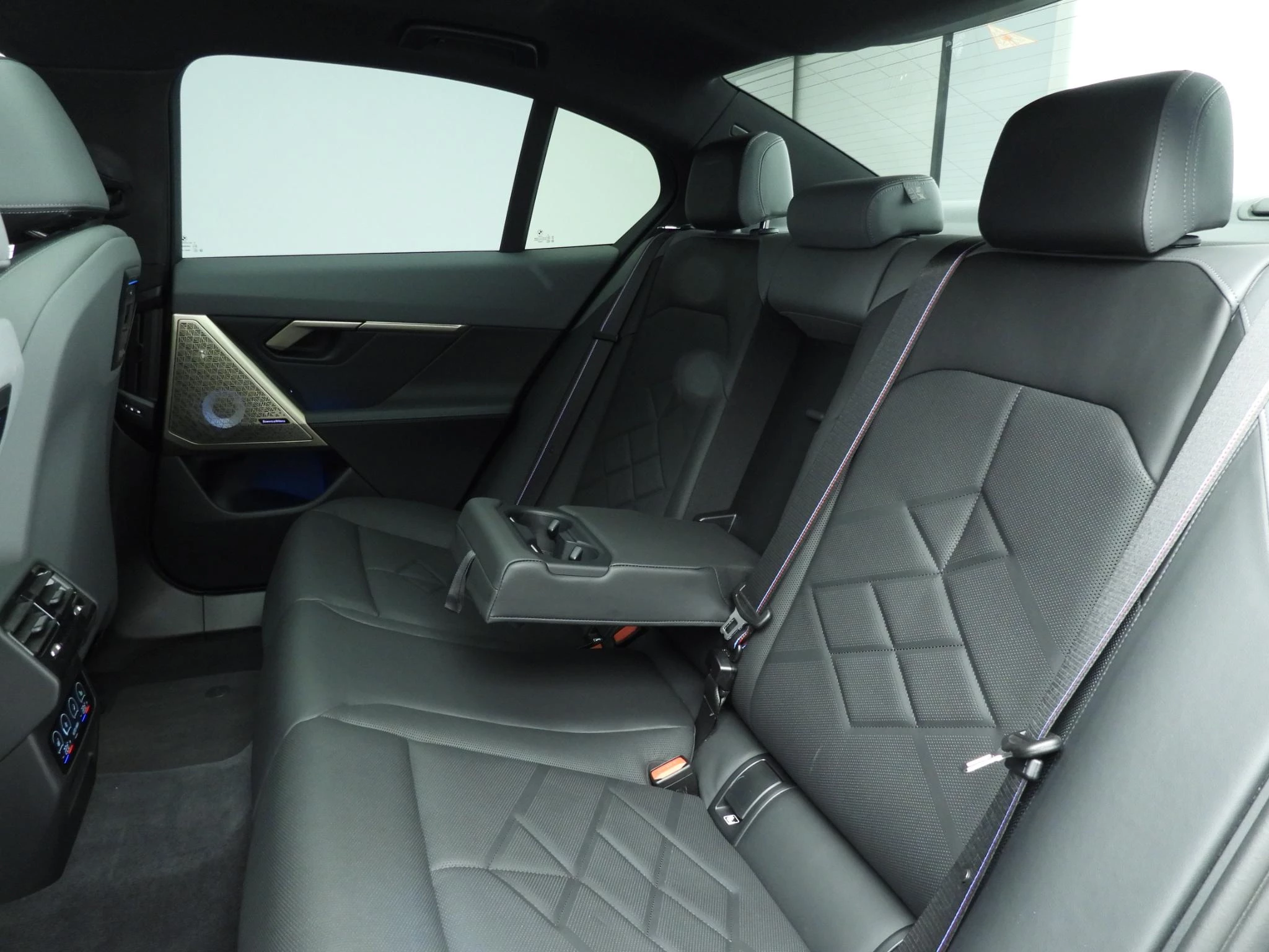 Hoofdafbeelding BMW i5