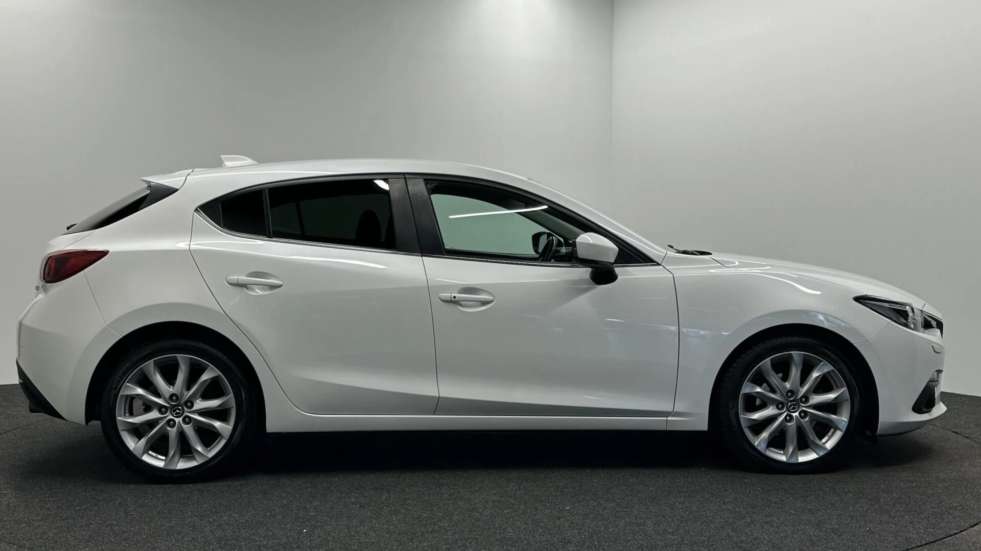 Hoofdafbeelding Mazda 3