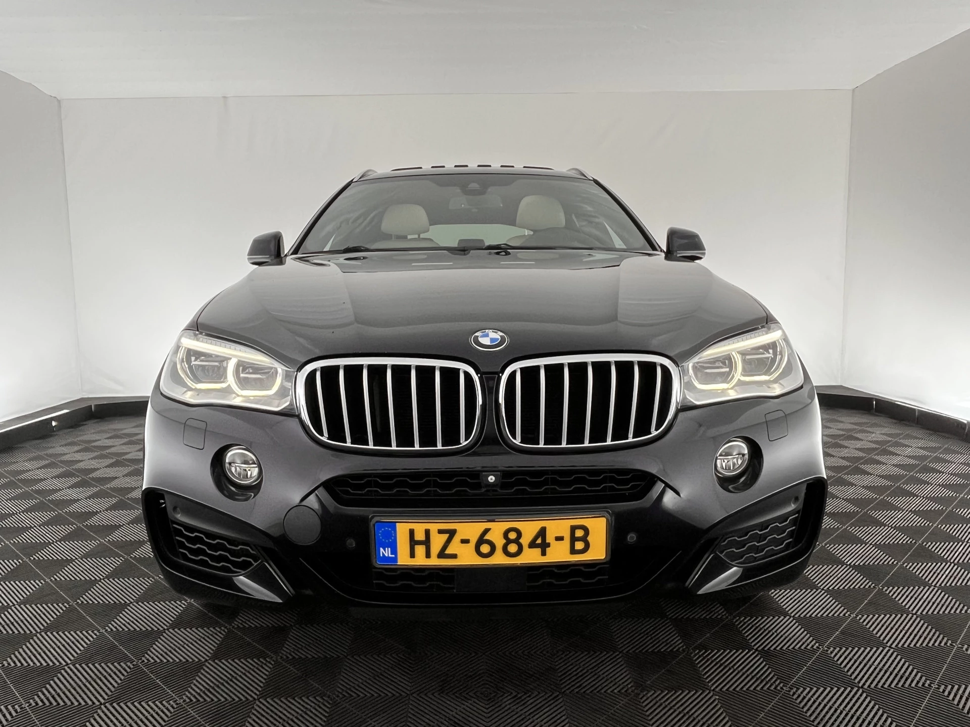 Hoofdafbeelding BMW X6