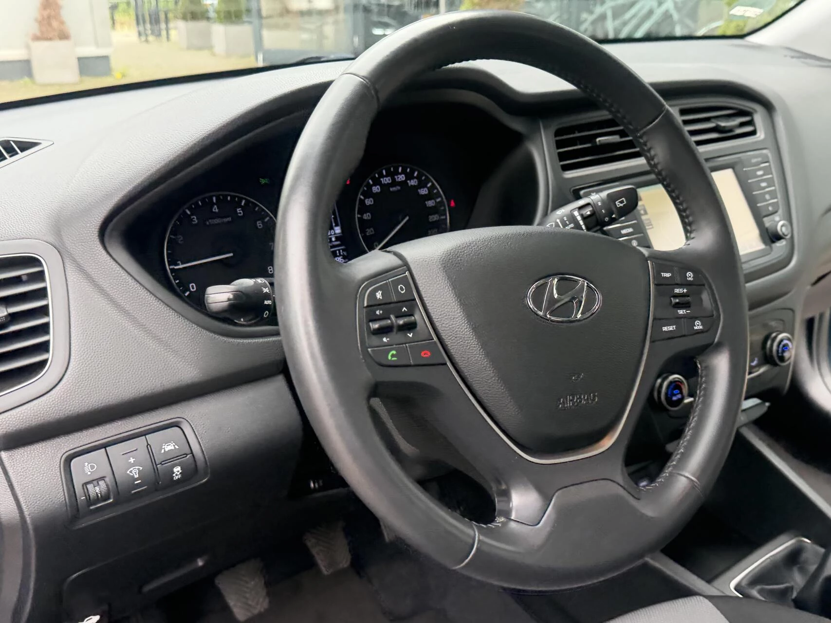 Hoofdafbeelding Hyundai i20