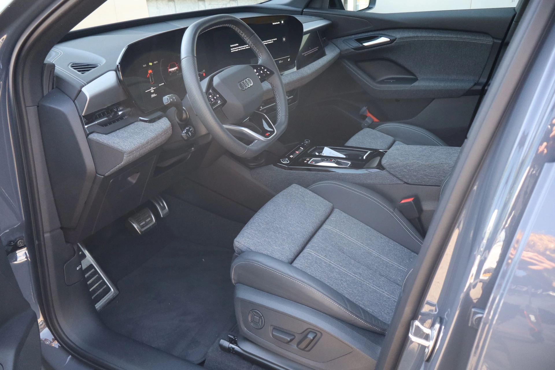 Hoofdafbeelding Audi Q6 e-tron