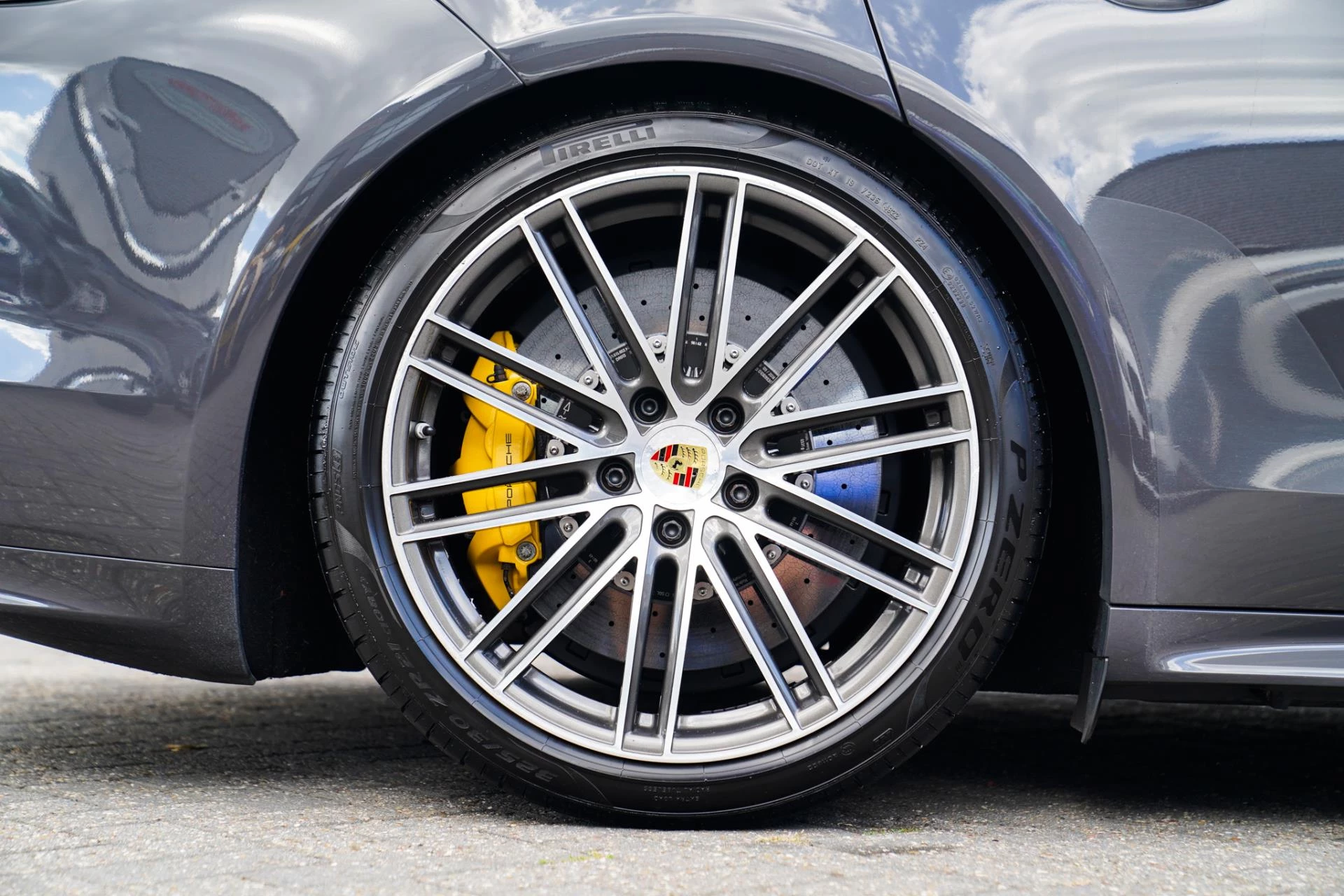 Hoofdafbeelding Porsche Panamera