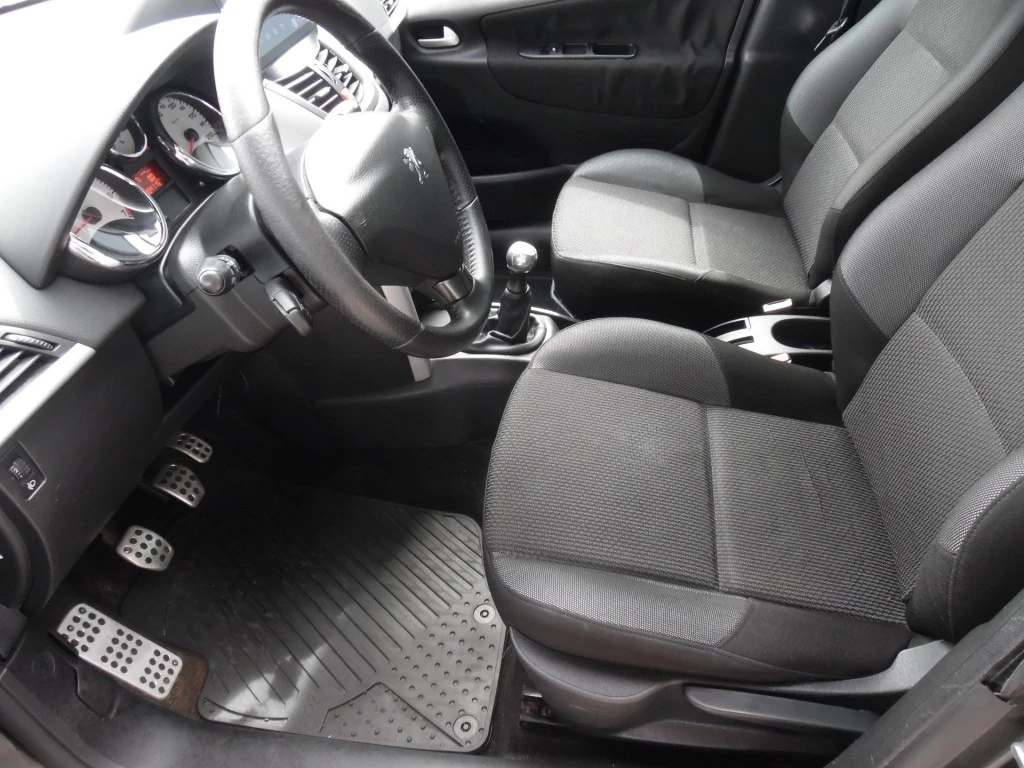Hoofdafbeelding Peugeot 207