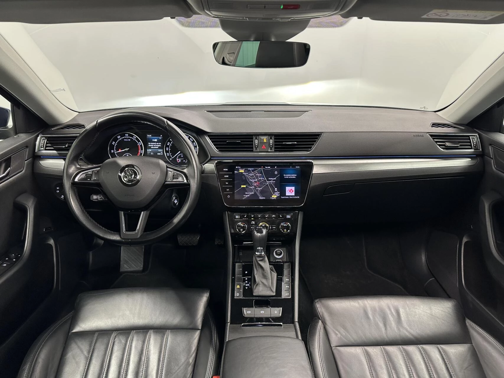 Hoofdafbeelding Škoda Superb