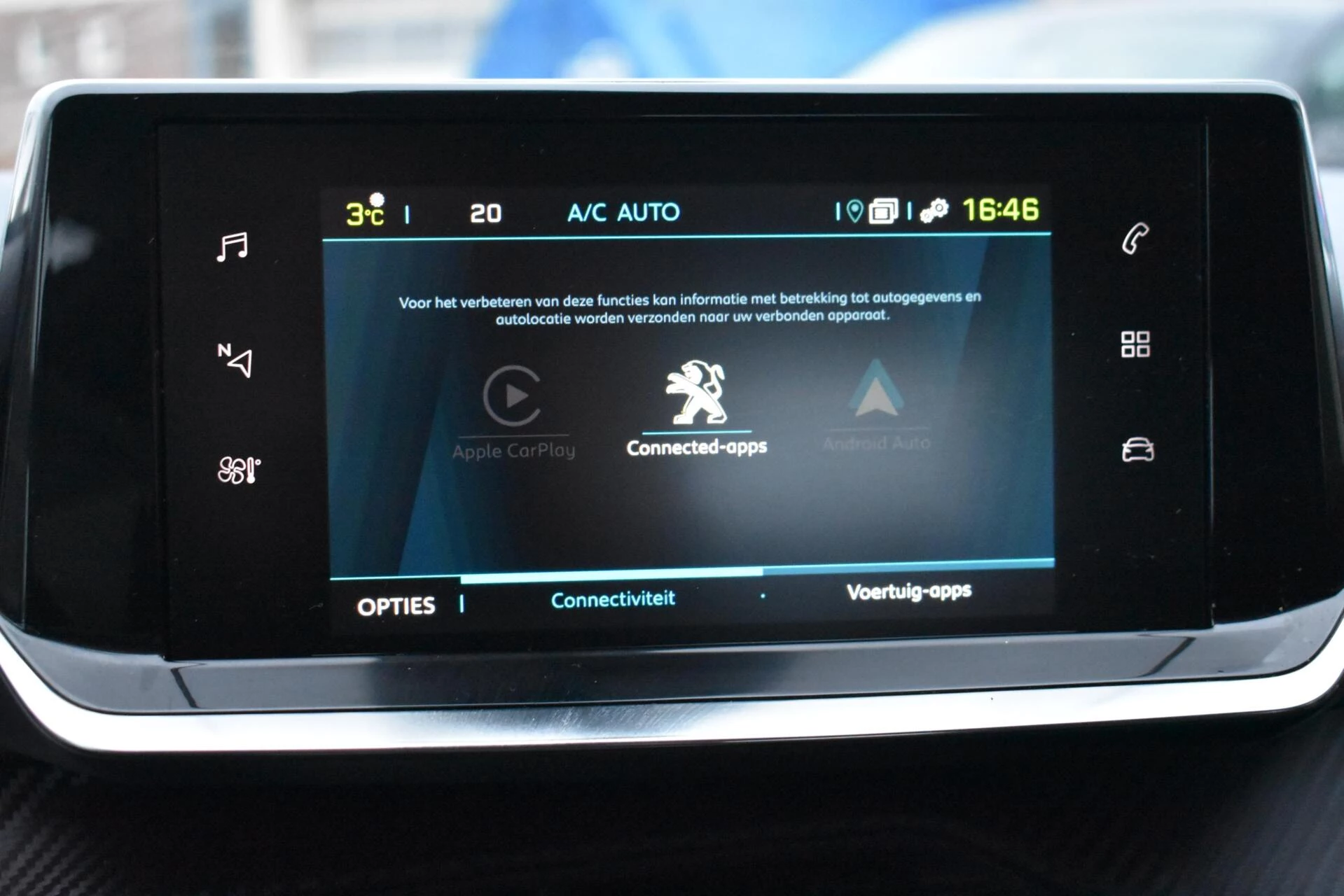 Hoofdafbeelding Peugeot e-2008