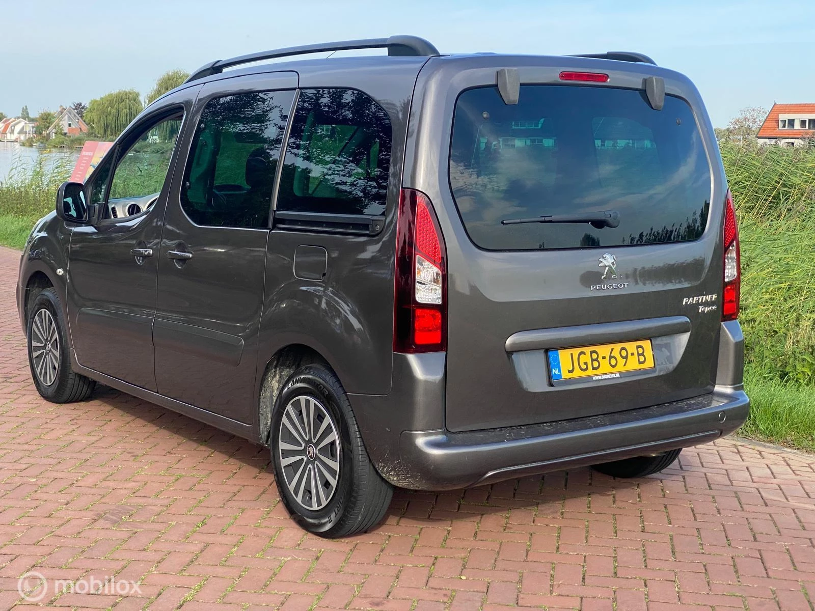 Hoofdafbeelding Peugeot Partner