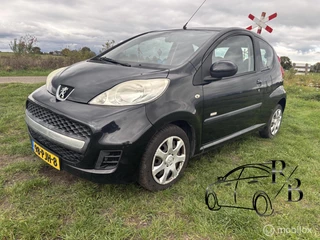 Hoofdafbeelding Peugeot 107 Peugeot 107 1.0-12V Millesim 200 AIRCO GELEVERD MET NIEUWE APK