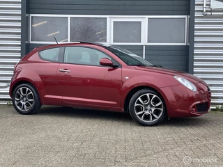 Hoofdafbeelding Alfa Romeo MiTo Alfa Romeo MiTo 1.4 Distinct. Sport 2010|Opendak|17 Inch LM|
