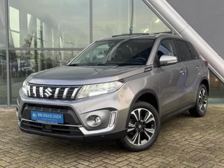 Suzuki Vitara 1.5 Hybrid Style Automaat / Panoramdak / Trekhaak / Stoelverwarming