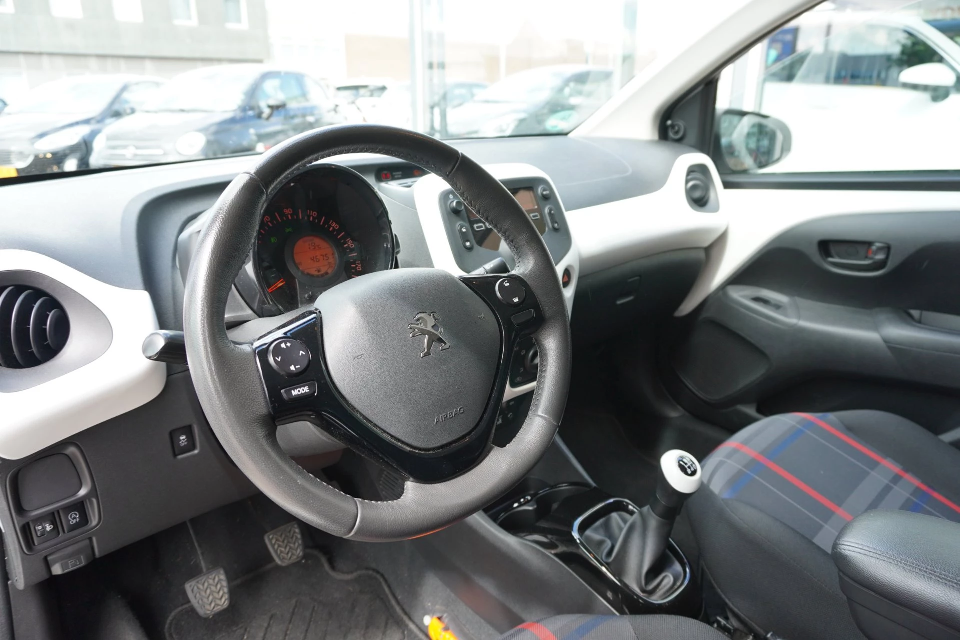 Hoofdafbeelding Peugeot 108