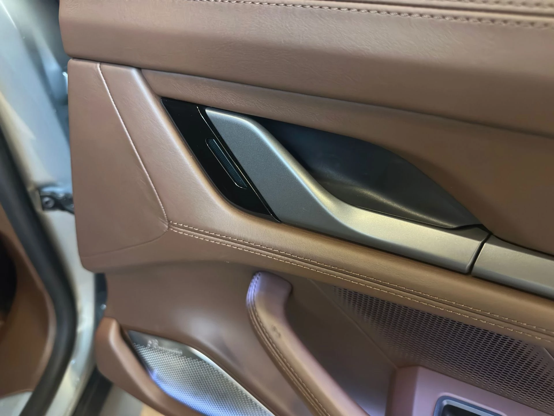 Hoofdafbeelding Porsche Taycan