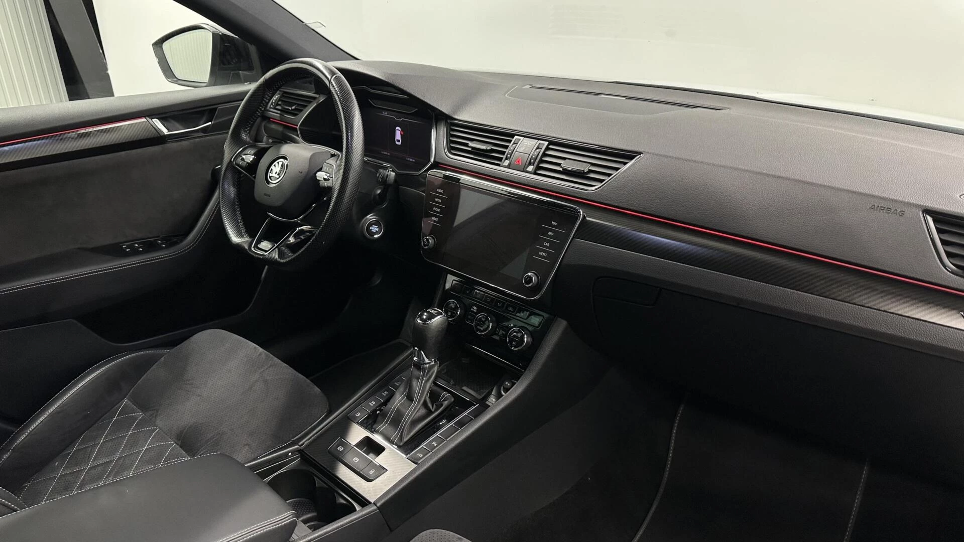 Hoofdafbeelding Škoda Superb