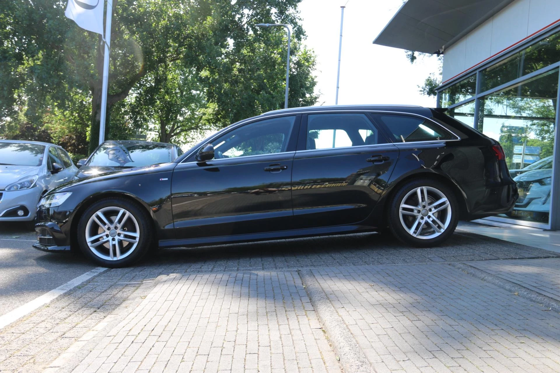 Hoofdafbeelding Audi A6