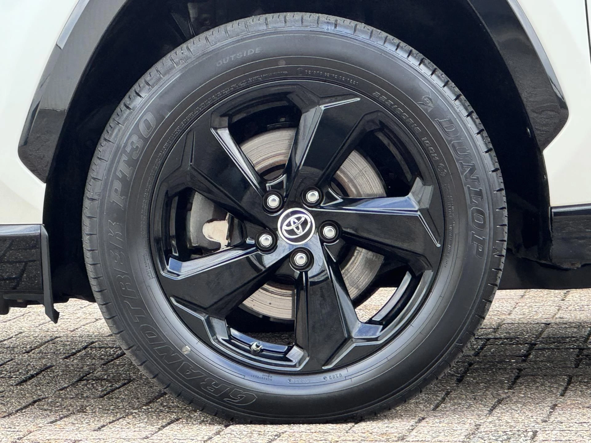 Hoofdafbeelding Toyota RAV4
